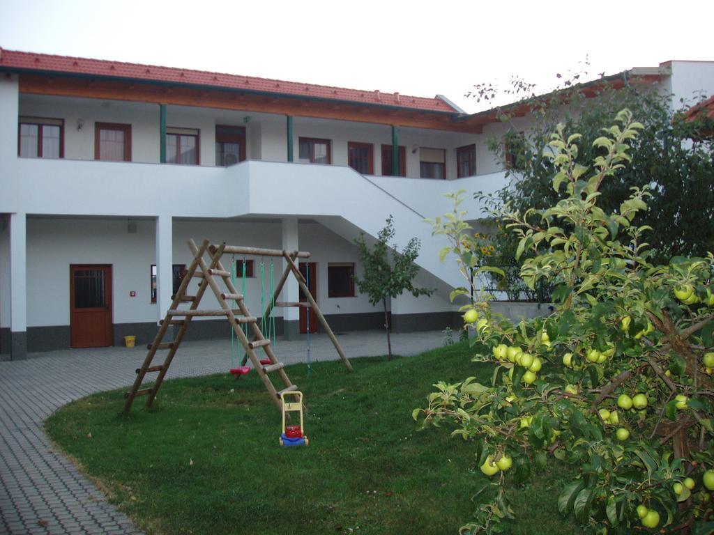Gaestehaus Strommer Illmitz Buitenkant foto